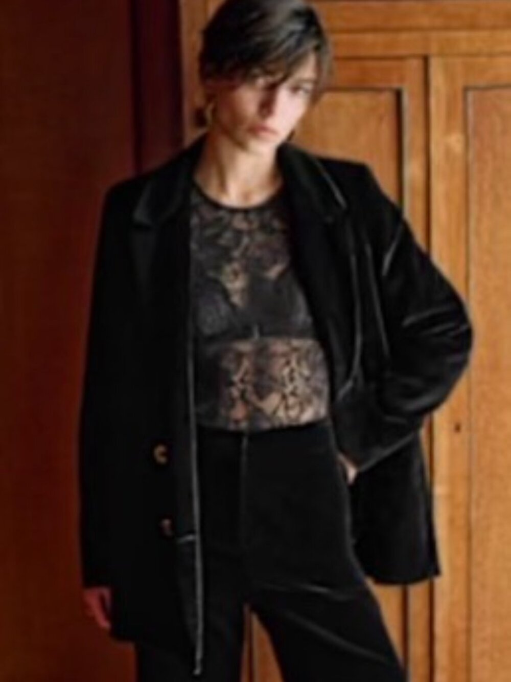 Sezane Chelsea Jacket Black Velvet - Size 6